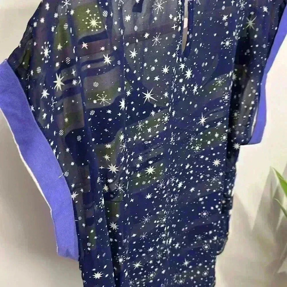 Jessica Simpson - Top (Plus) - Picture 5 of 6